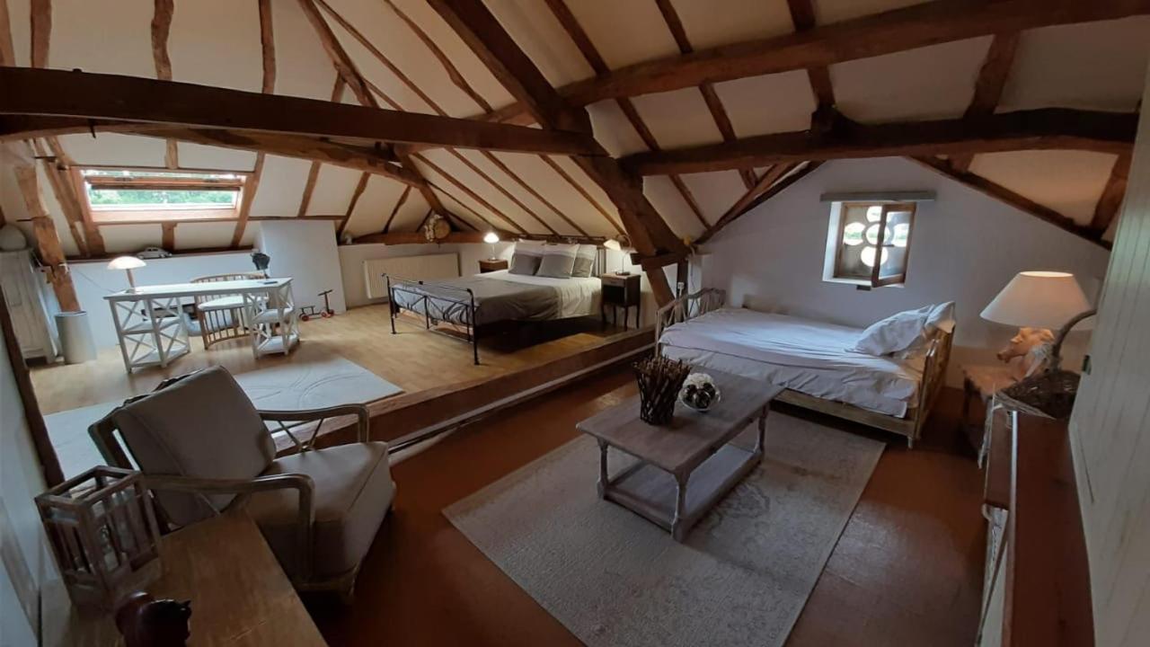 En Bord De Riviere Bed and Breakfast Casseneuil Εξωτερικό φωτογραφία