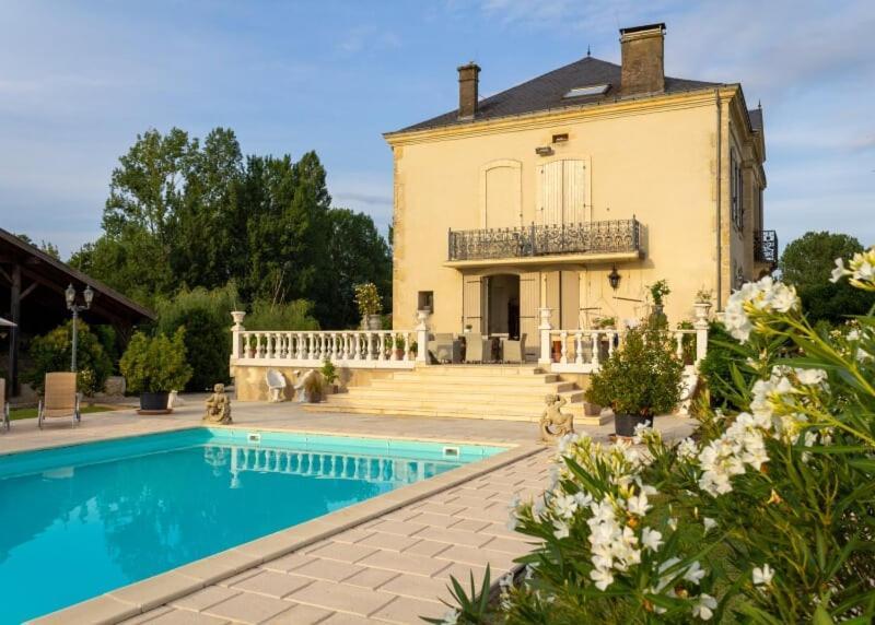 En Bord De Riviere Bed and Breakfast Casseneuil Εξωτερικό φωτογραφία