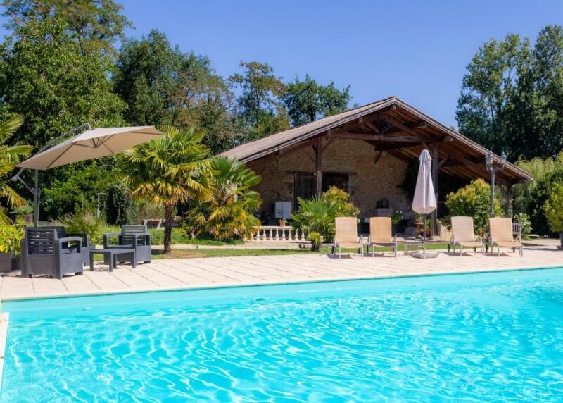 En Bord De Riviere Bed and Breakfast Casseneuil Εξωτερικό φωτογραφία